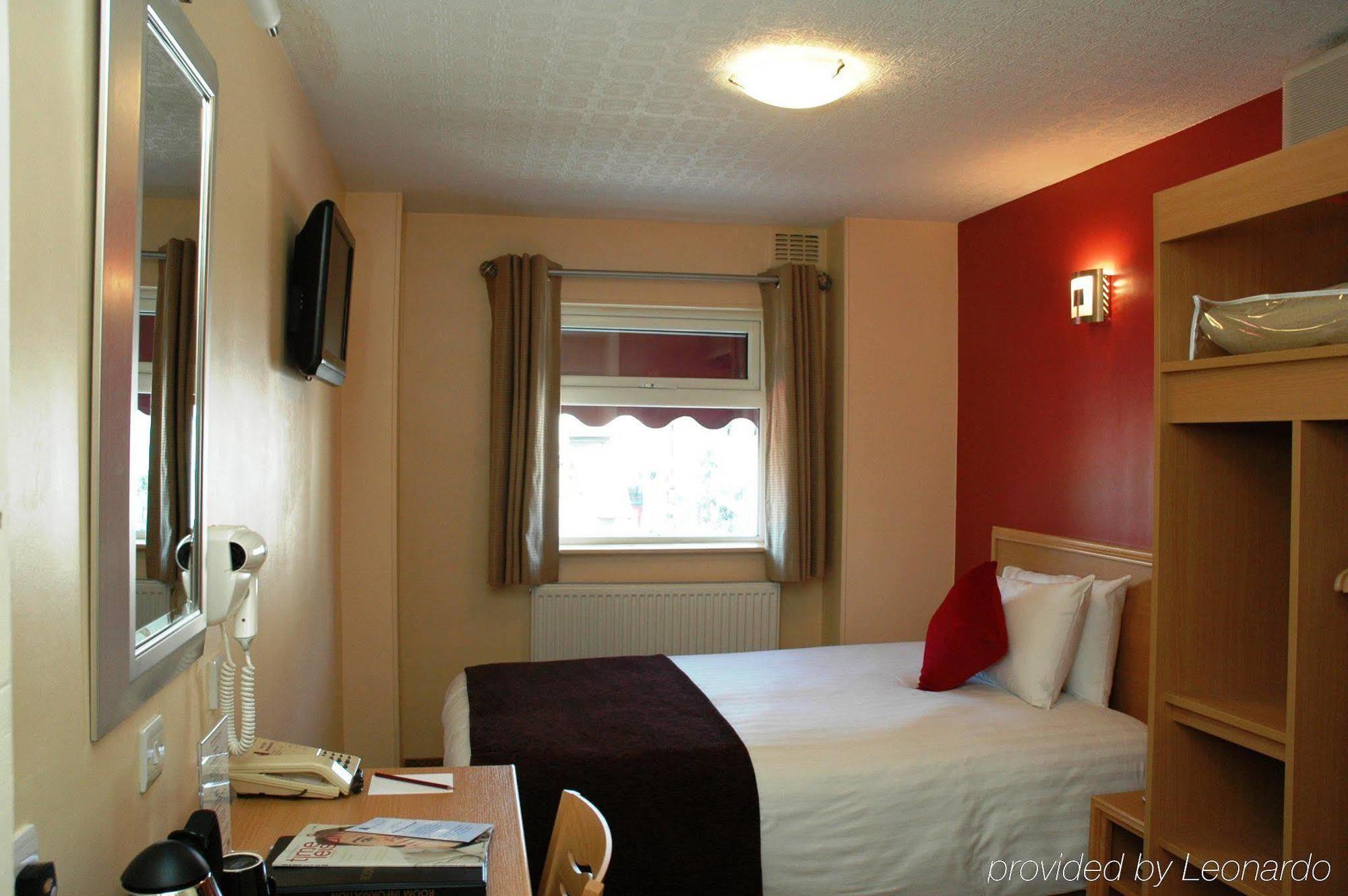 Antoinette Kingston Hotel